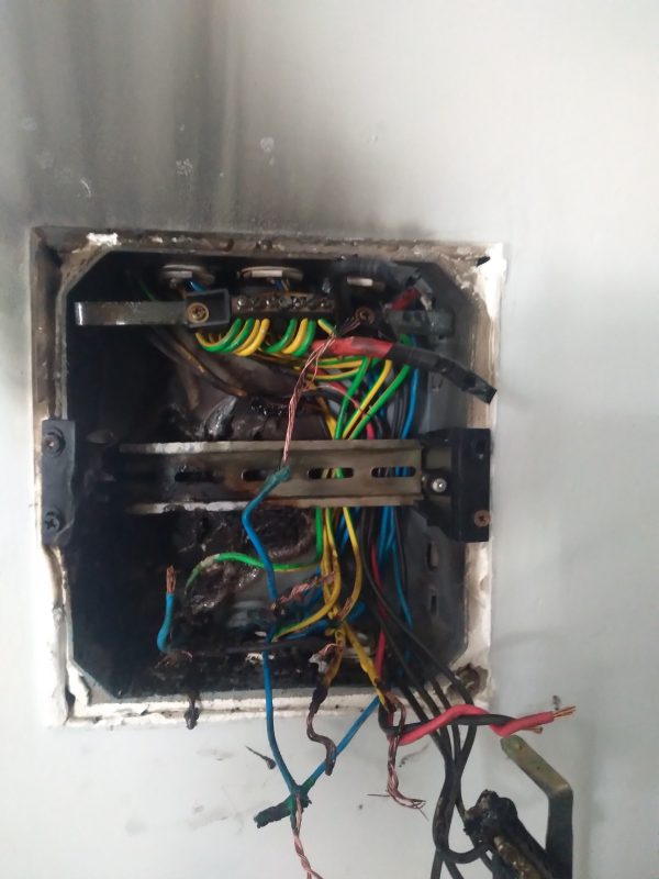 Thợ sửa điện quận 9 Thợ sửa điện quận 9