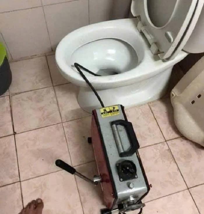 Dịch vụ thông nghẹt bồn cầu tại nhà TPHCM uy tín, giá rẻ Dịch vụ thông nghẹt bồn cầu tại nhà TPHCM uy tín, giá rẻ